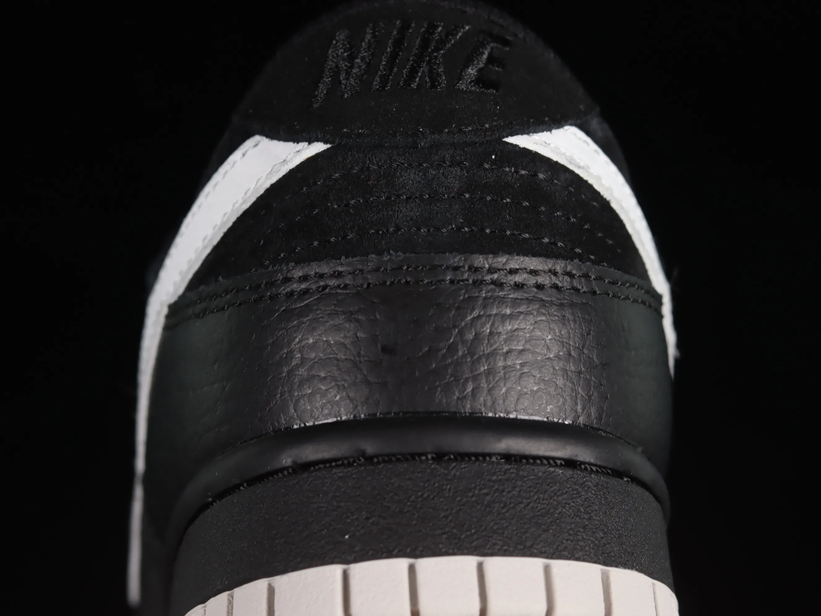 All categories Nk SB Dunk series Nk SB Dunk Low low-top sneakers Nk SB Dunk Low SB low-top sports and leisure sneakers 318020-013